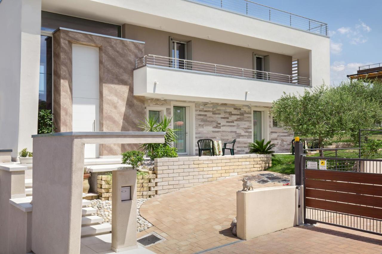 Villa Aurora-Holiday Home Apt3 Μπαρντολίνο Εξωτερικό φωτογραφία